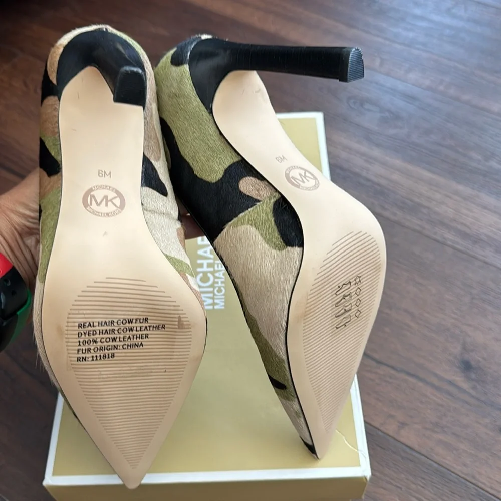 Michael Kors NWT Amara Camouflage Dyed Real Hair Cow Fur Leather Women's Pump.